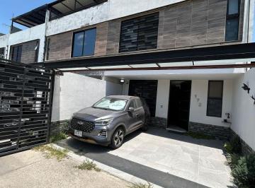 Casa de 3 habitaciones, Tlajomulco de Zúñiga · Casa en Venta - Hacienda Santa Cruz, Tlajomulco