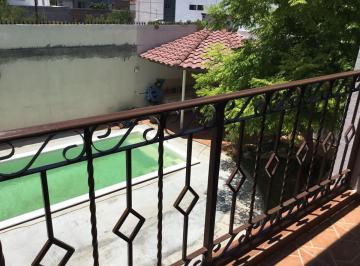 Casa de 3 habitaciones, Saltillo · Casa en Venta con Alberca Fracc San Patricio