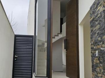 Casa · 362m² · 3 Recámaras · 2 Estacionamientos · Casas en Venta en Mítica Residencial