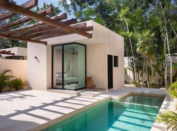 Departamento · 370m² · 4 Recámaras · 2 Estacionamientos · Casa de 4 Habitaciones en Venta en Tulum a Pasos de La Playa | con Alberca y Solarium