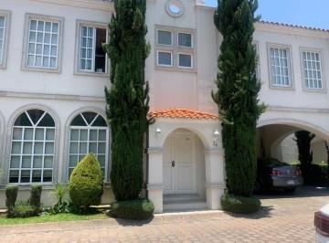 Casa de 3 habitaciones, Metepec · Casa en Renta en Metepec, San Marino