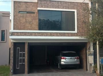 Casa · 175m² · 3 Recámaras · 2 Estacionamientos · Casas en Venta en Privadas del Sauce 2