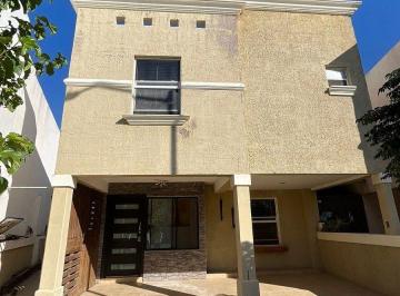 c1b31b64e3d0031311f89aa876e789cb9a5e4b618f1774dc2f0c4eba720ac399 · Casa Venta en Hacienda Carlota