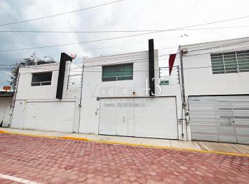 Casa de 3 habitaciones, Puebla · Casa en Renta de 3 Recámaras y Amplio Jardín, a 3 Calles de Camino Real