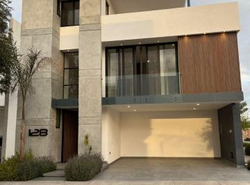 Casa en condominio de 4 habitaciones, Aguascalientes · Ldt - Casa Nueva con 250 m² Superficie de Terreno, 4 [Dorm.] en Venta en Paseos Loretta