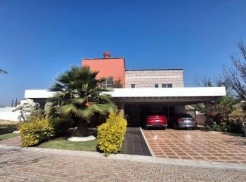Casa de 5 habitaciones, Corregidora · Casa en Venta en Huertas El Carmen, Corregidora, Querétaro