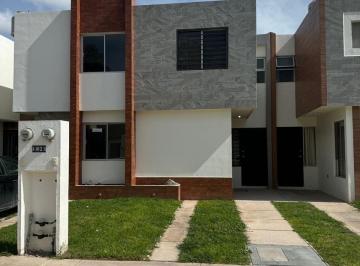 Casa · 70m² · 3 Recámaras · 1 Estacionamiento · Casa en Renta Amueblada en Residencial Ziba, La Virgen, Soledad