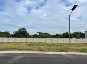 eaa1b3fe2be76328ae39f1983bf01bd4fb6447934cd17eaeaf27dff0031080d7 · Terreno en Venta en Veracruz Fracc. Valle de Tejar Medellín