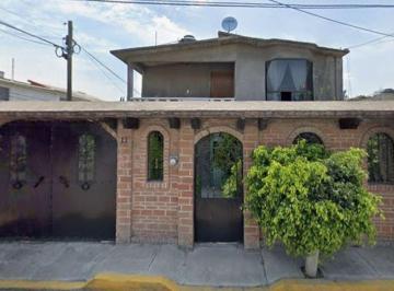 Casa de 5 habitaciones, Cuautitlán Izcalli · Casa en Venta en Pino 11, La Piedad, Cuautitlán Izcalli, Méx.