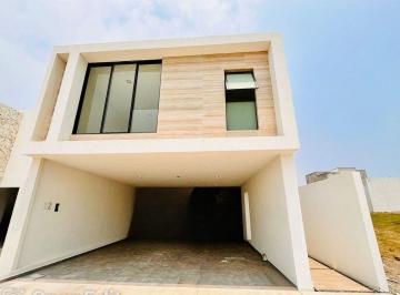 53e9de94b5dc6b8bfd016851fc1ce86a3a0ddfd80fe07d1fc5a0a331a5bd1b06 · Casa en Venta en Veracruz con 4 Hab, Una en P. B. Fracc. Punto Lomas