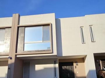 Casa de 3 habitaciones, Toluca · Casa en Renta Paseo Arboleda