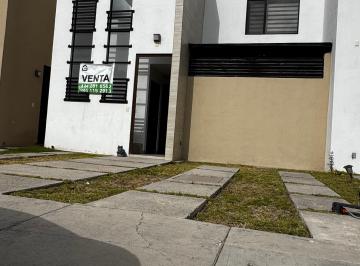 Casa , Villa de Pozos · Casa en Privada a La Venta.