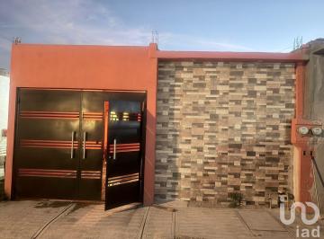 Casa · 56m² · 2 Recámaras · 1 Estacionamiento · Casa en Venta Villas de San José Durango | 2 Recámaras | Cocina Equipada | Cochera