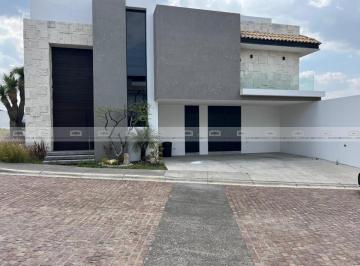 Casa en condominio de 4 habitaciones, San Andrés Cholula · Residencia de Lujo en Renta Lomas de Angelópolis, Cascatta