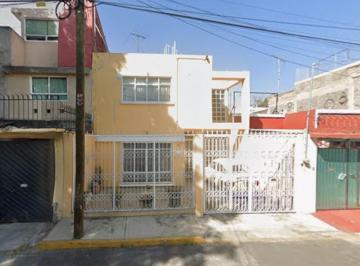 Casa de 2 habitaciones, Iztapalapa · Casa en Venta en El Sifón, Iztapalapa