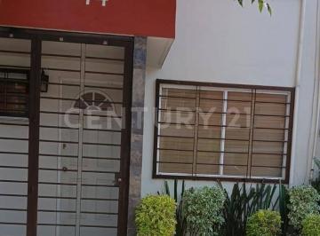 Casa · 80m² · 2 Recámaras · 2 Estacionamientos · Casa en Venta en Colonial del Lago, Nicolás Romero, Mex.