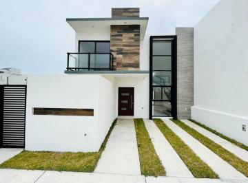 4d59251a302ed40a91974a628455fad4a66b7d6ff8f96510c4a405a481ff1a7c · Casa en Venta en Veracruz con Hab en P. B. Fracc. Lomas del Sol