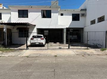 Departamento de 2 habitaciones, Culiacán · Se Vende Departamento en Villa Universidad Frente a Parque a 5 Min de La Uas