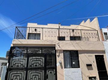 Casa de 5 habitaciones, San Pedro Tlaquepaque · Hermosa Casa en Venta "Fracc. Revolucion"