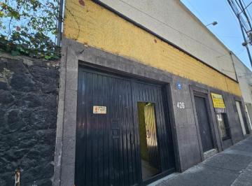 Terreno / Lote · 493m² · 3 Recámaras · 3 Estacionamientos · Casa en Venta con Espacios Amplios Ideal Para Academia de Baile o Artes Escénicas con Local Comercia