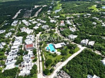2ddae8a46ba95caf9ba0080e6243c073d7a7713d6e7b42084fd531b8355886ae · Terreno en Venta Frente a Amenidades en Oasis, Dentro del Yucatán Country Club