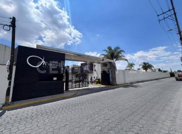 Casa · 70m² · 2 Recámaras · 1 Estacionamiento · Casa con Alberca y Seguridad en Cuautlancingo – Lista Para Habitar