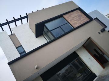 Casa de 3 habitaciones, León · Casa en Venta en El Cielo 2 con 3 Recamaras, 4 Baños y Roof Garden