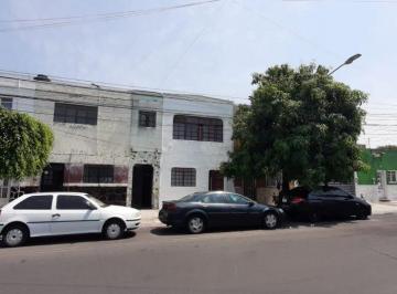 Casa en Venta de 3 habitaciones  · Bonita Casa con Excelente Ubicacion Zona Medrano