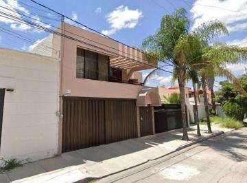 Casa de 5 habitaciones, Aguascalientes · Casa en Aguascalientes Oportunidad!