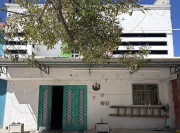 Fachada · Casa a un Costado de Chedraui en Venta!