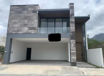 Casa · 350m² · 4 Recámaras · 2 Estacionamientos · Casa en Venta en Aysso, Los Rodriguez Carretera Nacional