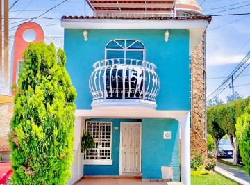 Casa de 3 habitaciones, Zapopan · Casa en Renta Zona San Isidro Zapopan