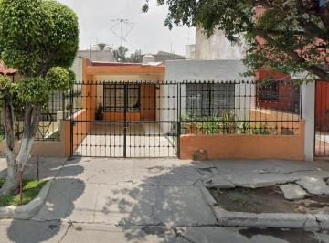 Casa de 2 habitaciones, Guadalajara · Casa en Venta en C. Isla Martinica 2511, Colón, Guadalajara, Jal.