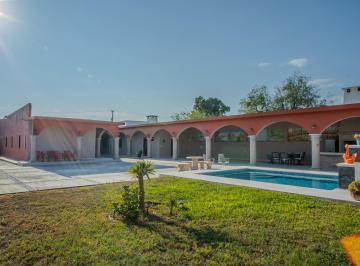 Casa de 2 habitaciones, General Zuazua · Casa en Centro de Zuazua con Alberca
