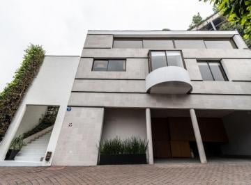 Casa en Renta de 4 habitaciones Bosque de las Lomas · Casa en Renta en Ahuehuetes Sur