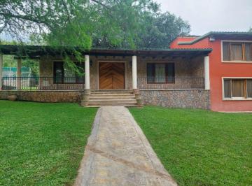 Quinta de 4 habitaciones, Santiago · Quinta en Venta en Santiago N. L.