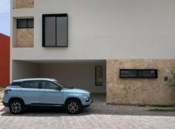 Casa de 3 habitaciones, San Pedro Cholula · Venta de Casa en Cholula, Puebla