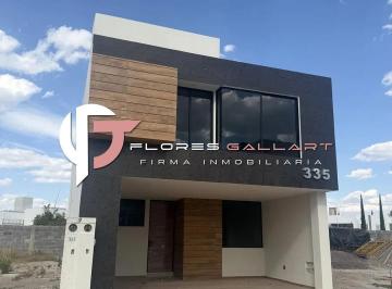 Casa en condominio · 200m² · 4 Recámaras · 2 Estacionamientos · Casa en Venta en Fracc. Vilanova Al Sur de La Ciudad P