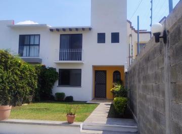 Casa de 3 habitaciones, Cuernavaca · Casa en Renta
