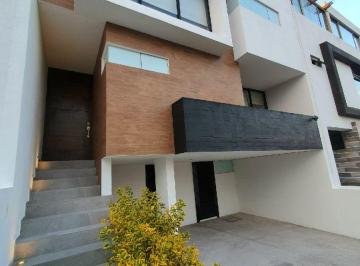 Casa de 3 habitaciones, Atizapán de Zaragoza · Casa en Venta con 3 Recámaras y Roof Garden en Aqua I Residencial Lago Esmeralda