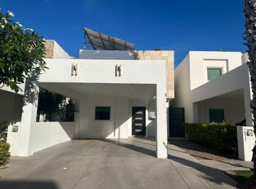 Casa de 4 habitaciones, Ahome · Casa en Renta Privada Alcazar del Country 4 Recamaras