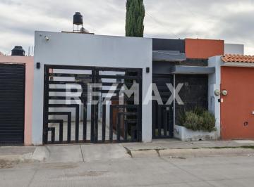 Casa · 85m² · 3 Recámaras · 1 Estacionamiento · Casa en Venta Tres Recamaras Fraccionamiento Atenas - (4)