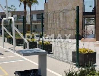 Casa · 108m² · 3 Recámaras · 2 Estacionamientos · Casa en Venta - (4)