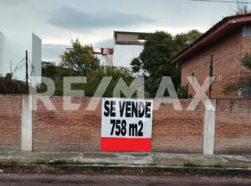 Terreno / Lote · 758m² · Terreno en Venta - (4)