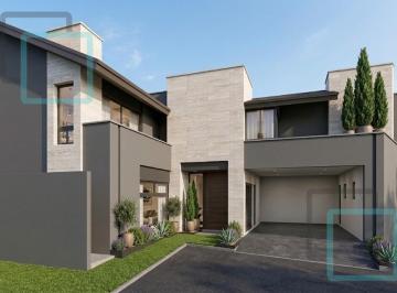 Casa · 536m² · 3 Recámaras · 2 Estacionamientos · Casa en Venta Los Azulejos Zona Carretera Nacional Monterrey