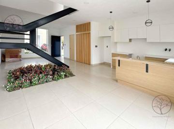 Casa en condominio · 114m² · 3 Recámaras · 1 Estacionamiento · Casa en Condominio Lomas de Cortes