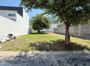 Terreno / Lote , Monterrey · Terreno en Venta en Monterrey Zona Carretera Nacional Sienna Residencial