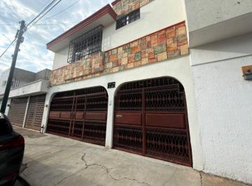 Casa de 4 habitaciones, León · Renta de Casa en San Jeronimo 4 Recamaras
