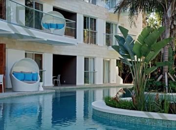 Departamento · 397m² · 3 Recámaras · 2 Estacionamientos · Penthouse de 3 Habitaciones en Venta en Playa del Carmen a 8 Min de La 5ta Av | con Alberca
