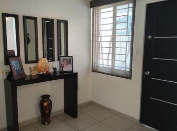 Casa · 131m² · 3 Recámaras · Casa - Lauro Aguirre